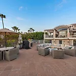 Laguna Villa