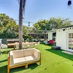 Laguna Beach Escape With Hot Tub And Ocean Views!