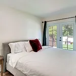 Laguna Beach Escape With Hot Tub And Ocean Views!