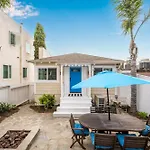 1313 S Coast Hwy