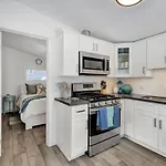 Ocean Views! Detached Villa By Victoria Beach