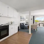 Pacific Edge Hotel