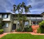 Laguna Beach Motor Inn