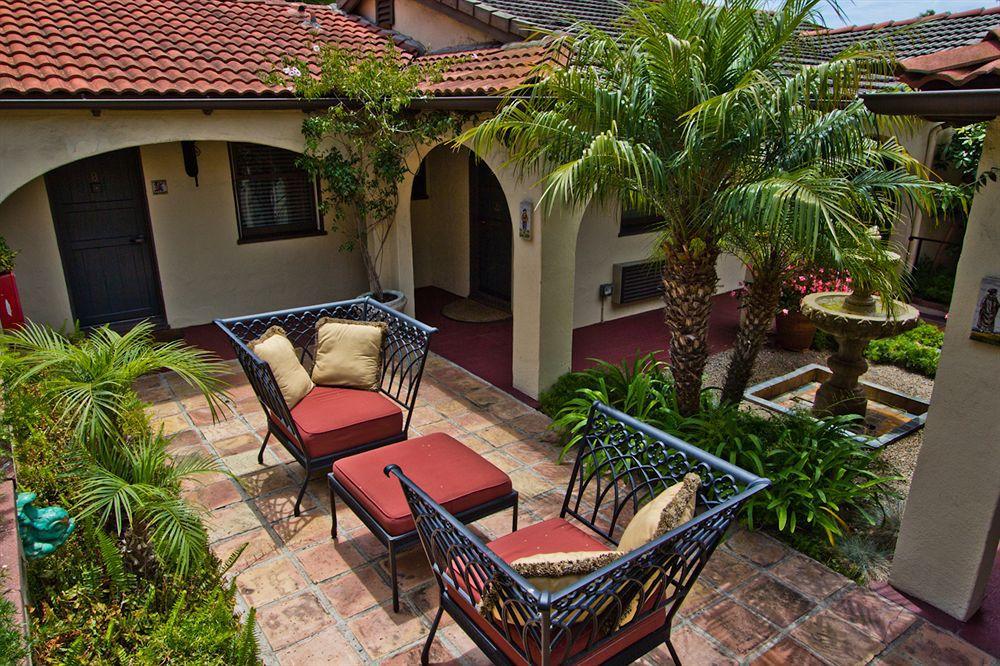 Hotel Casa Laguna &