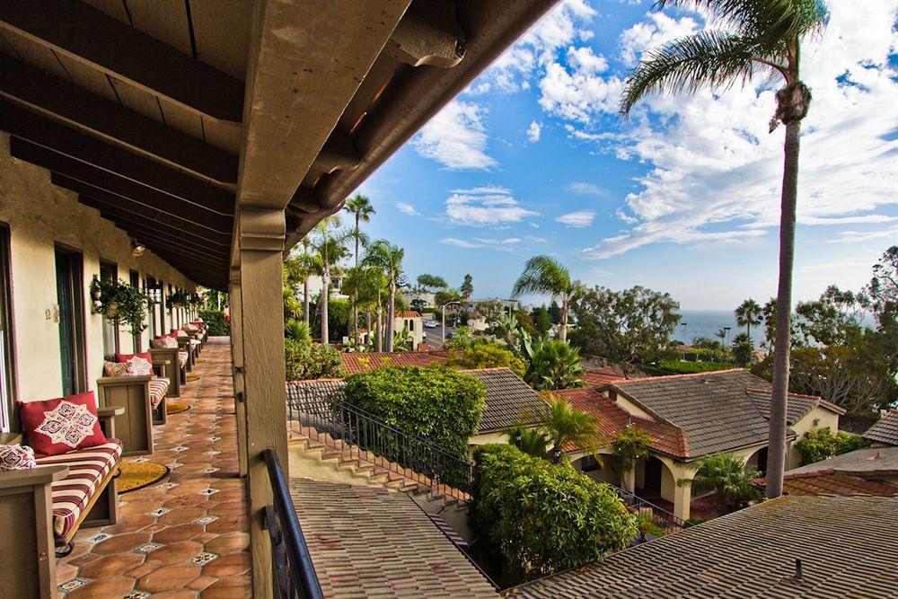 Casa Laguna & 4*