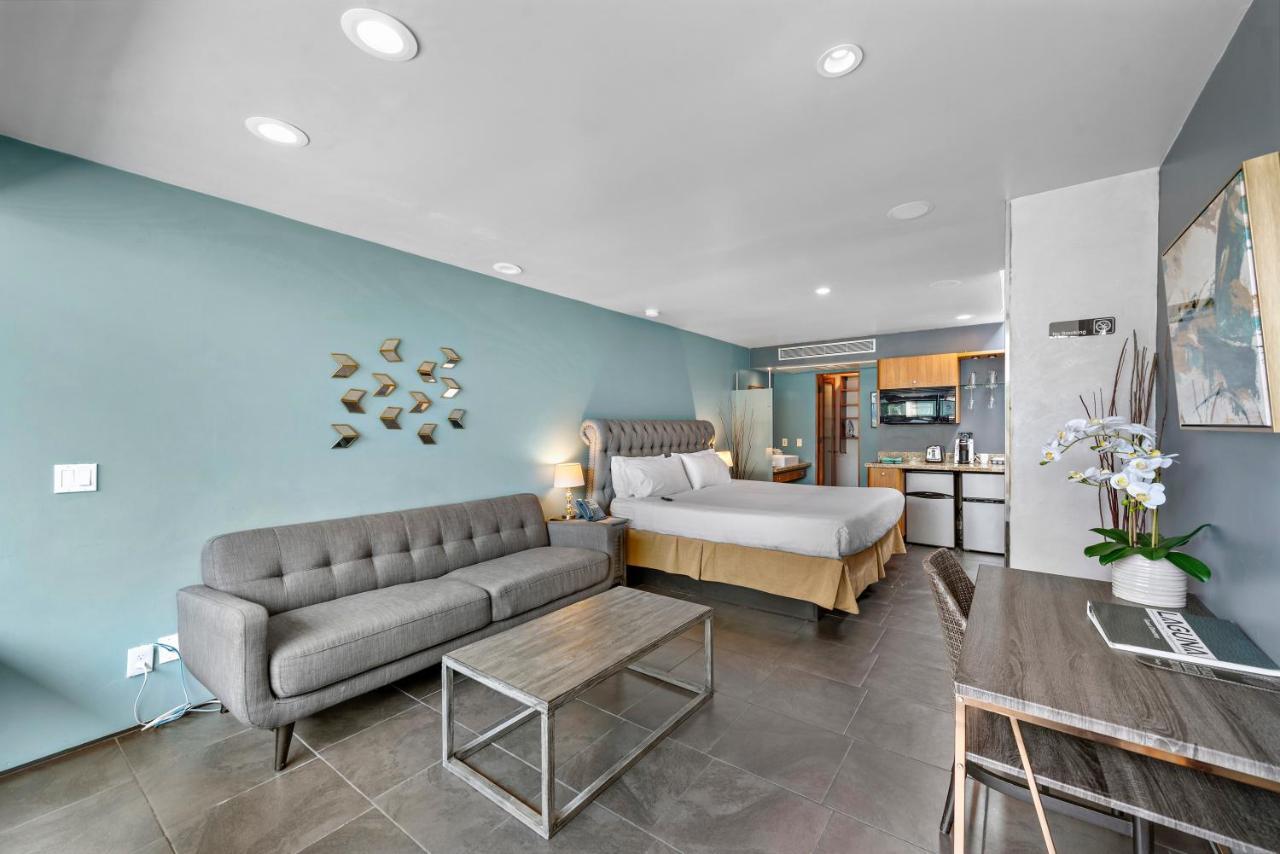 Hotel 14 West Boutique *