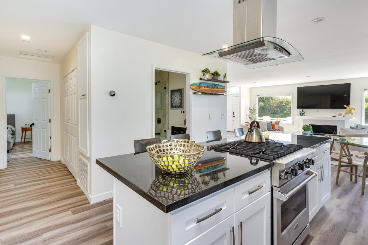 Holiday home Laguna Escape With Hot Tub And Ocean Views!