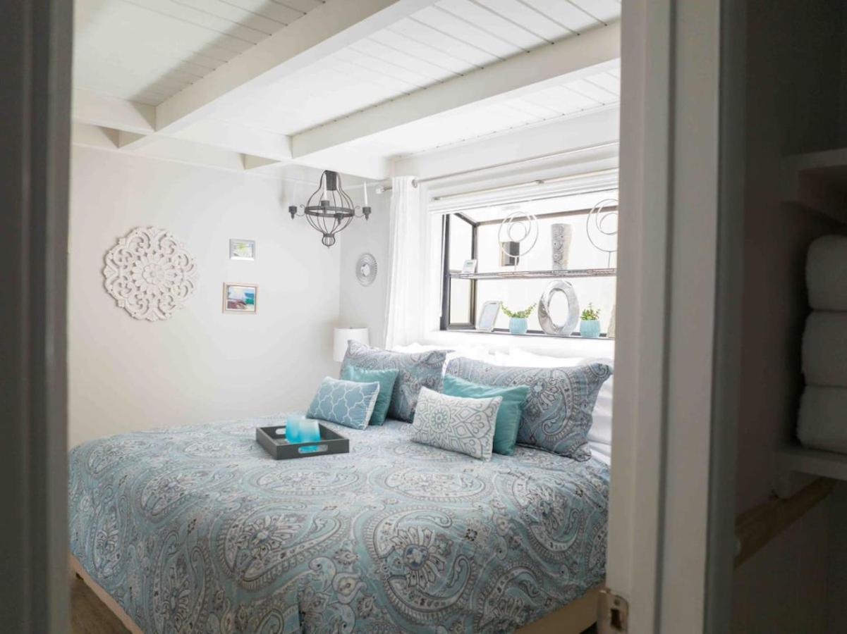 Stunningly Perfect New Remodel Galore Holiday home *