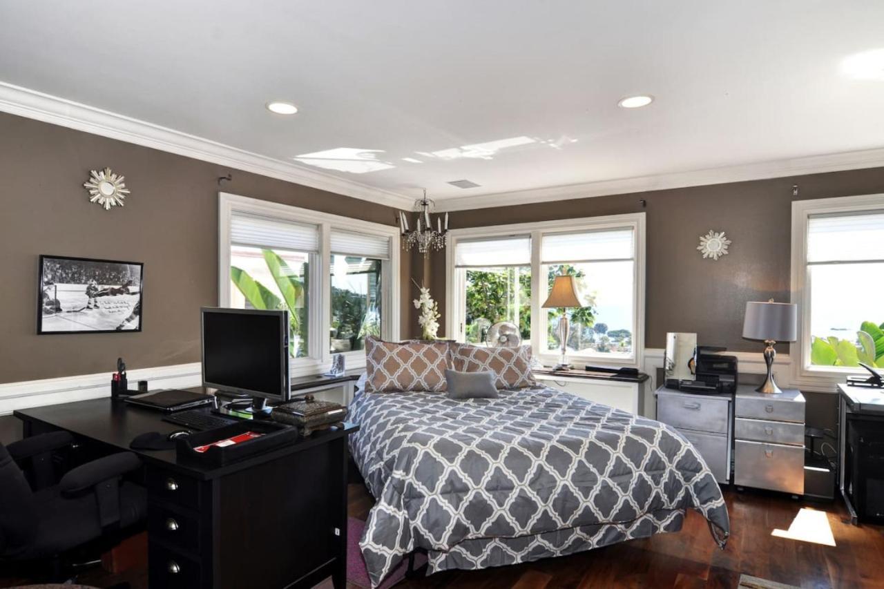 Villa Unequalled Luxury 7000ft 180 View *