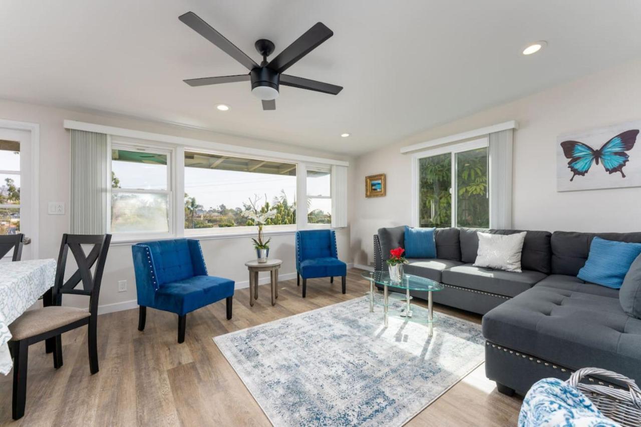 Holiday home 100 Percent New Stunning Huge Home, Garden Beach, Reserved Parking *