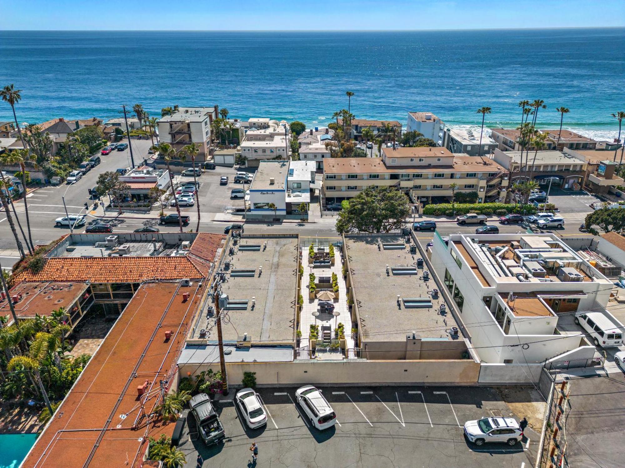 14 West Laguna 3*