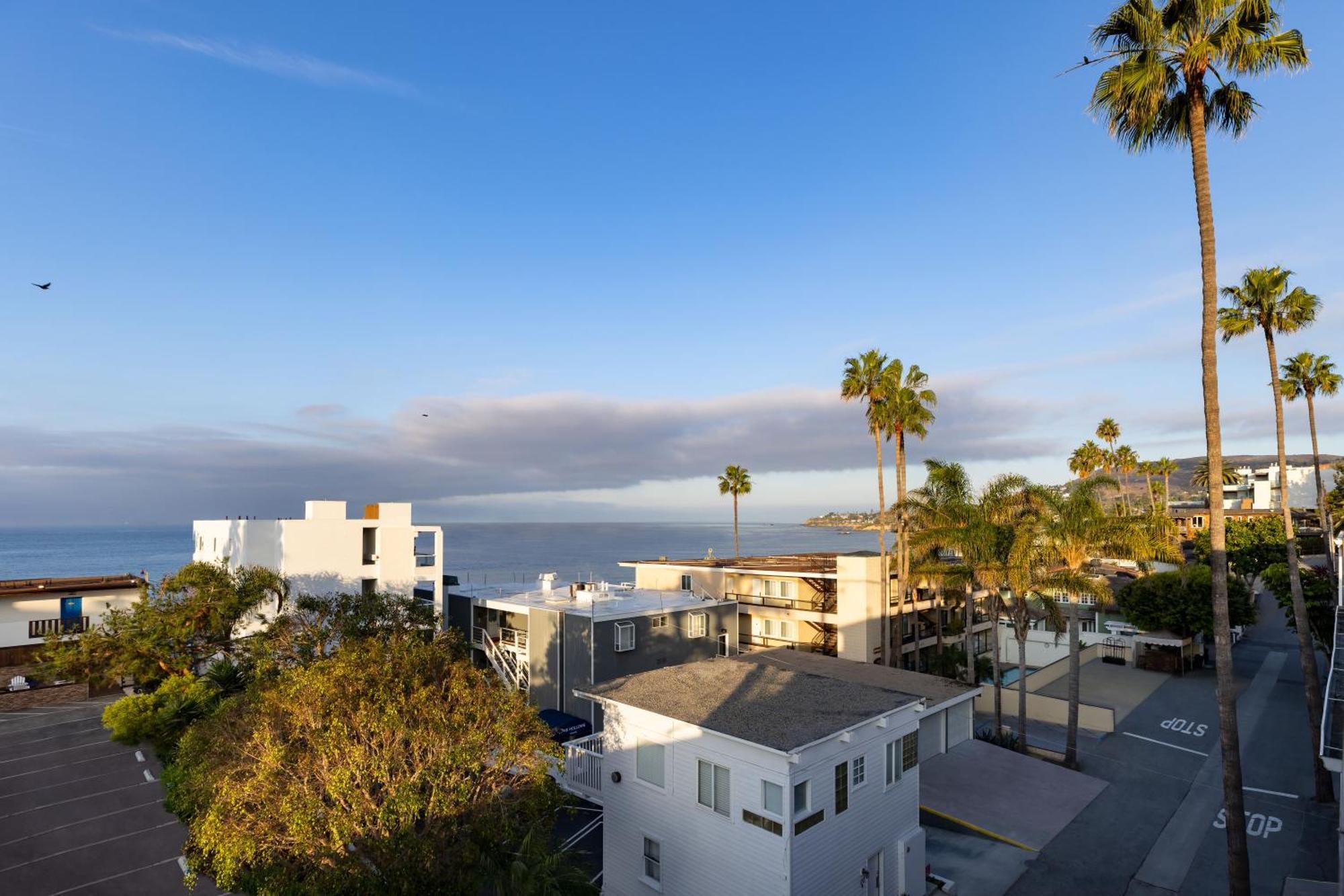 Pacific Edge Hotel 4*