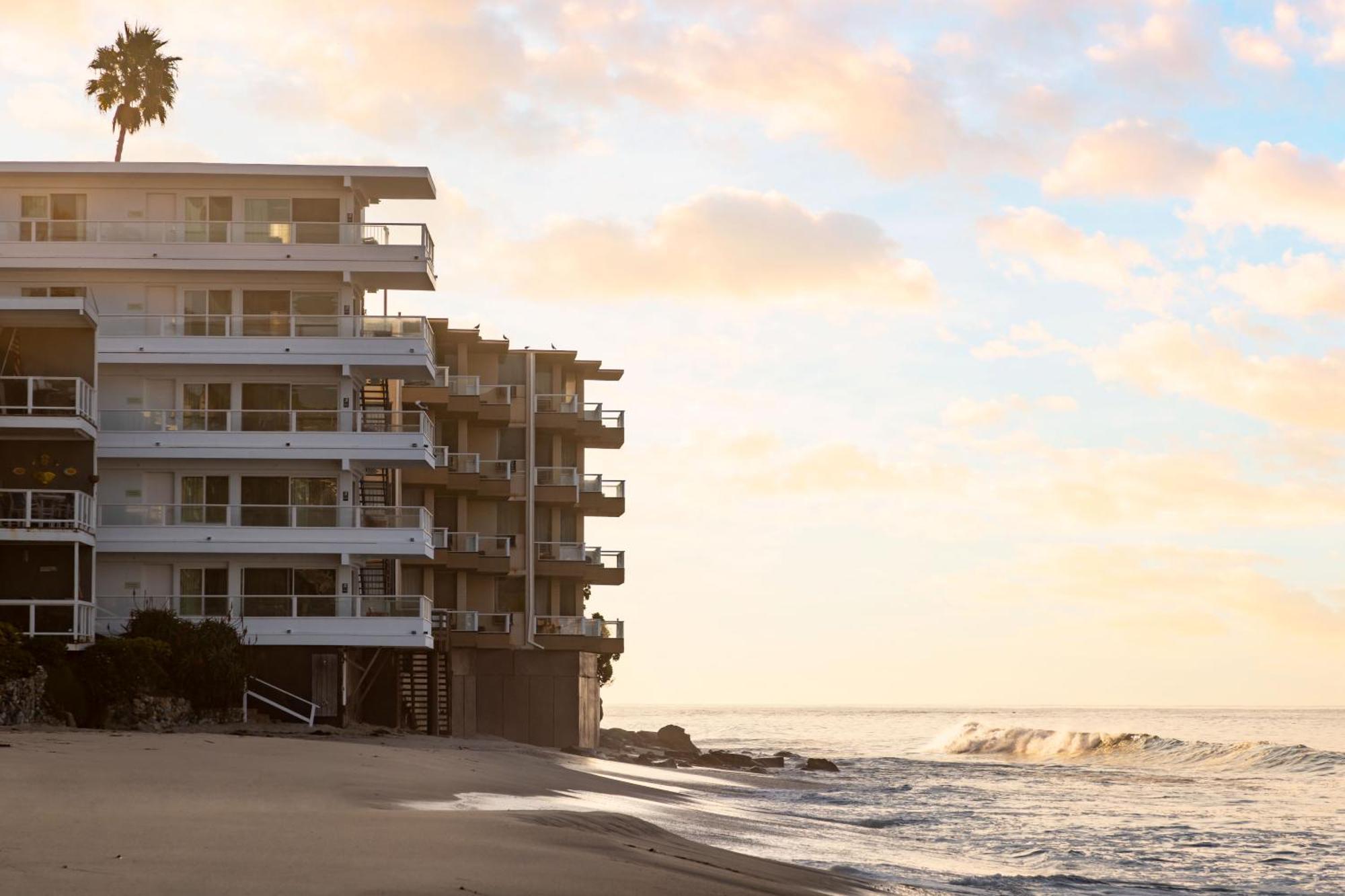 Hotel Pacific Edge 4*