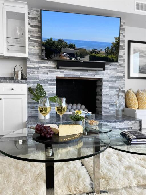 Laguna House