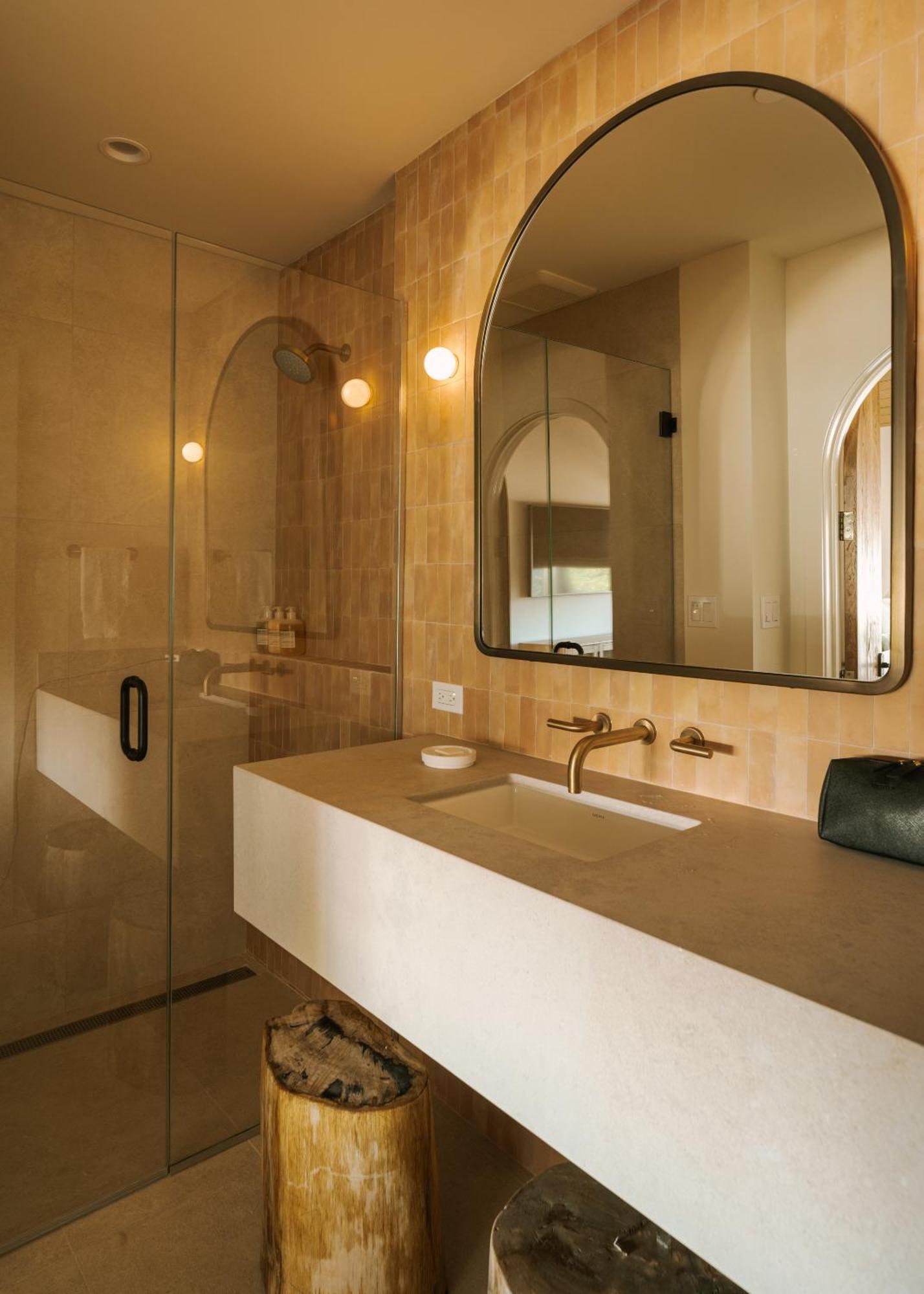 Sonder Woods Cove Hotel