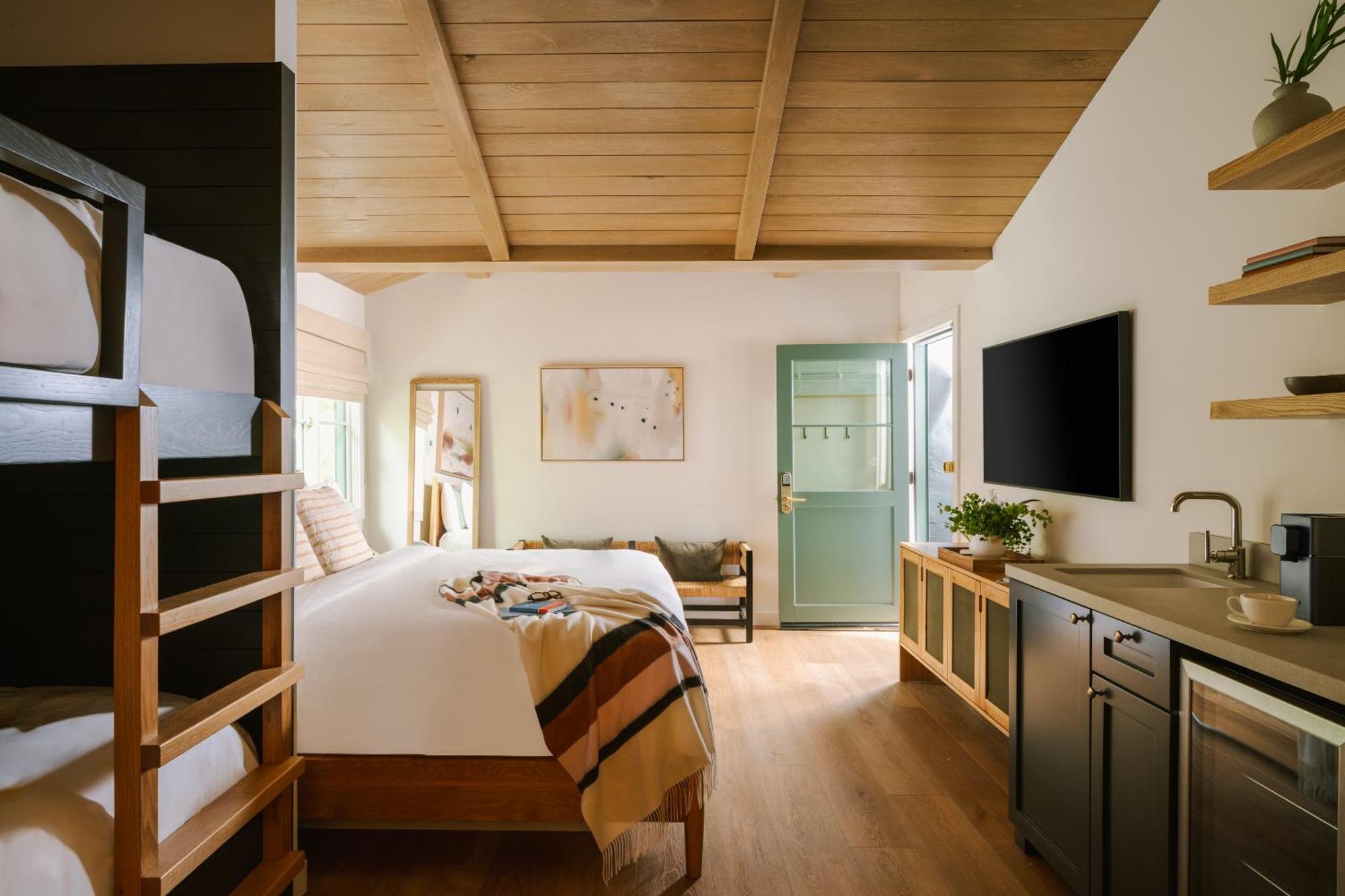 Hotel Sonder Woods Cove Laguna Beach
