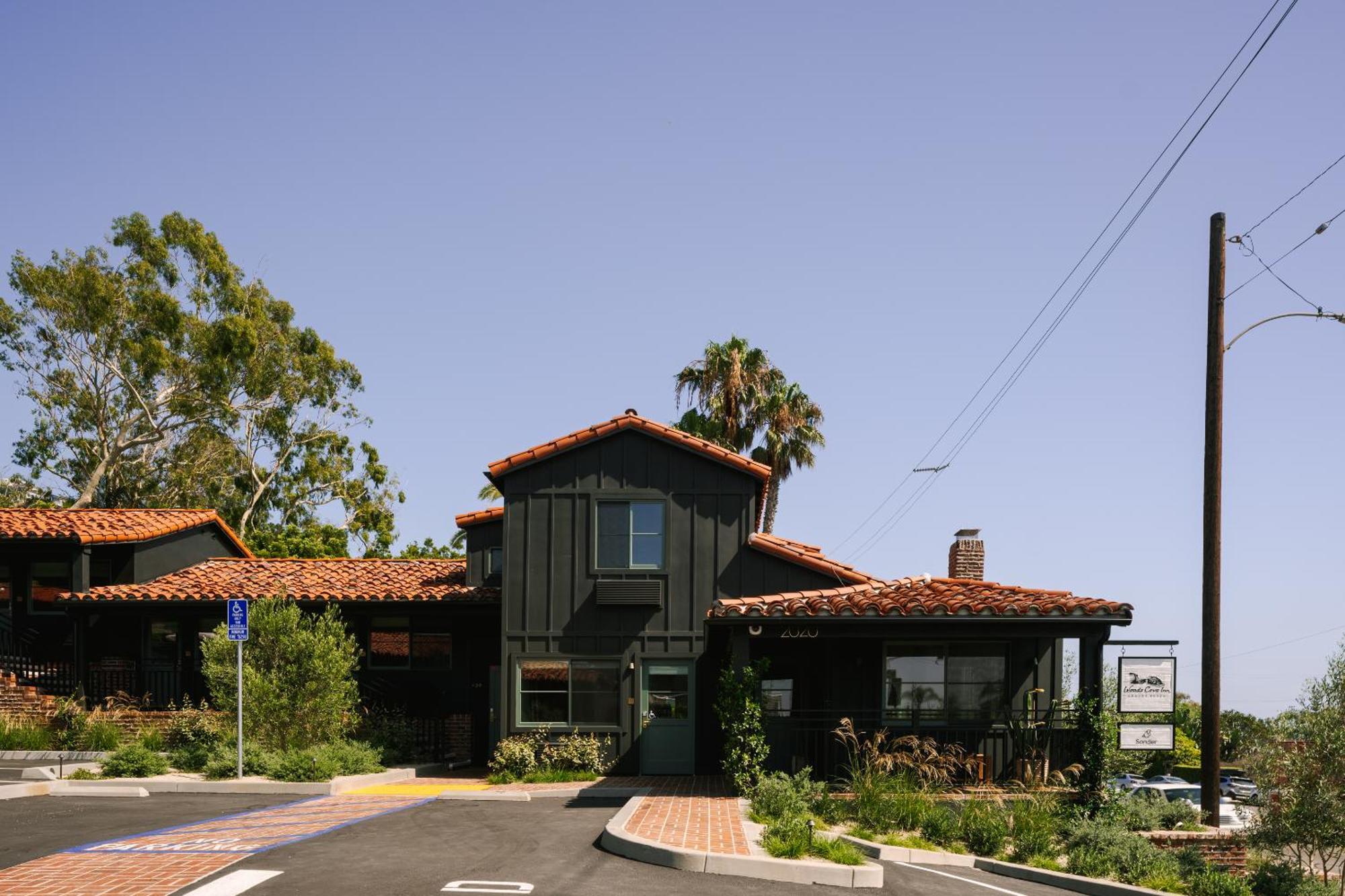 Sonder Woods Cove Hotel