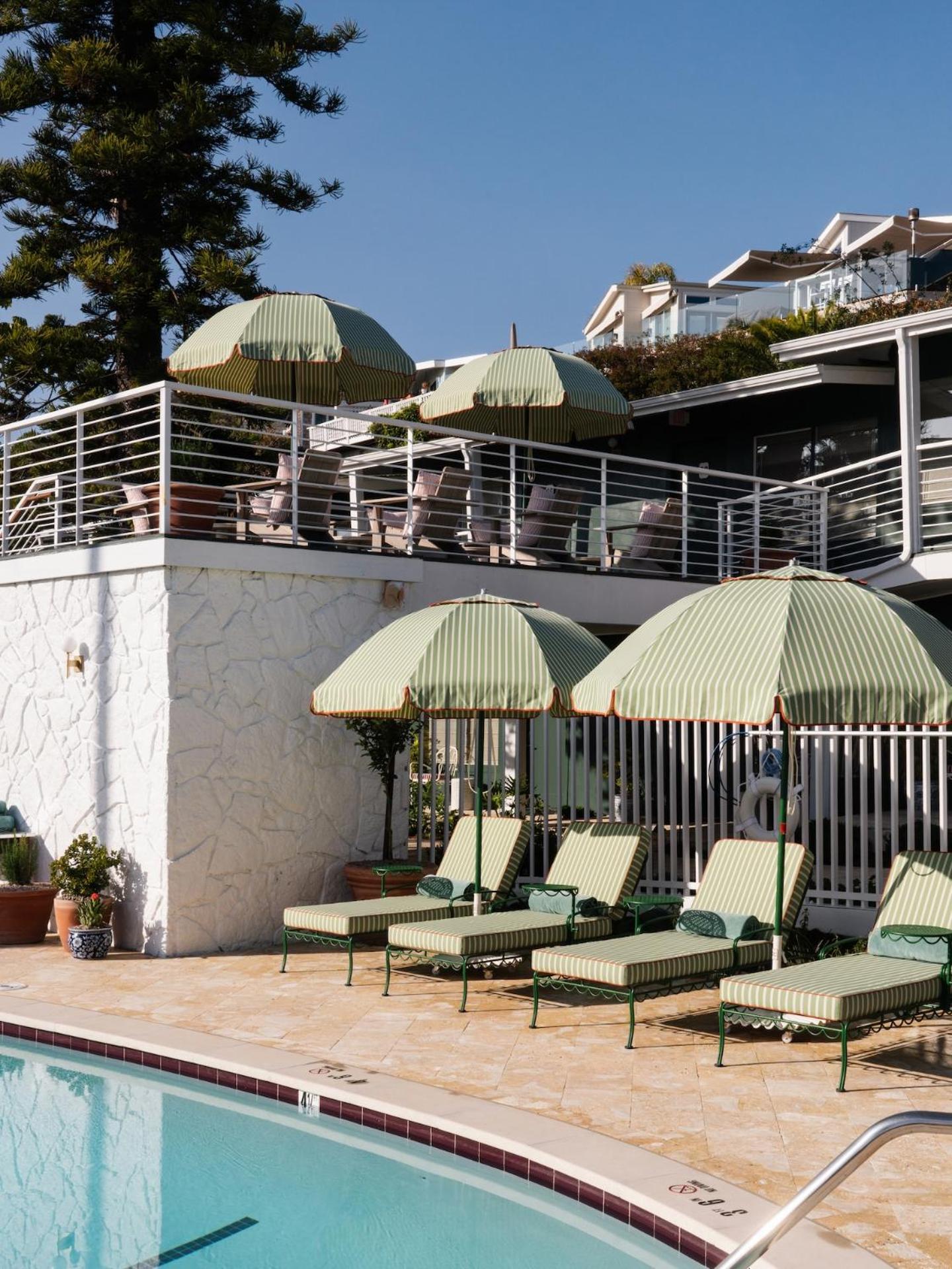 Le Petit Pali Laguna Hotel