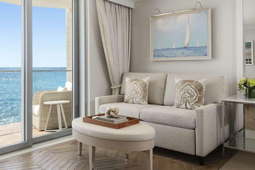 Resort Surf & Sand 5*