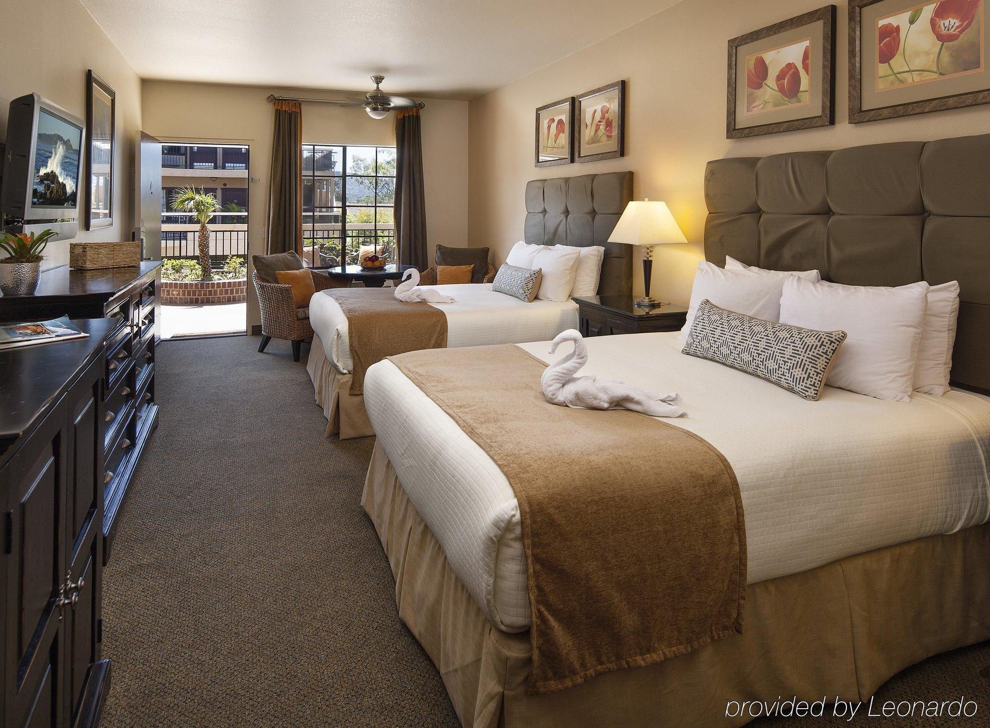 Laguna House 3*