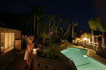 Casa Laguna & Hotel