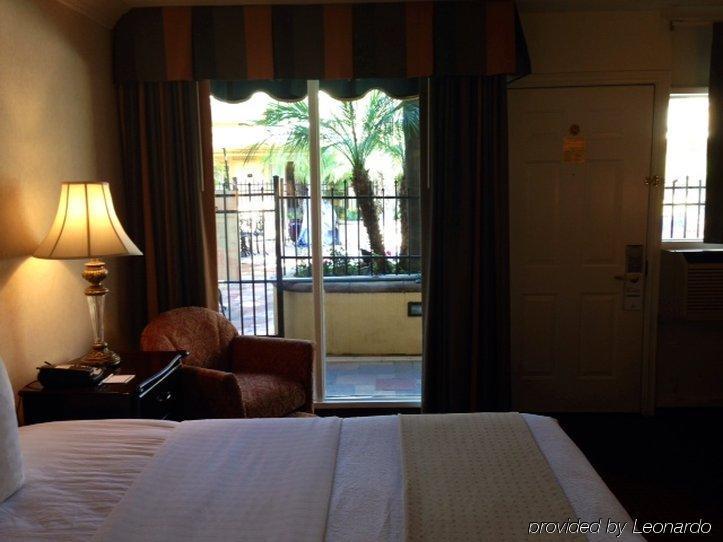 Laguna Beach, An Ihg 3*