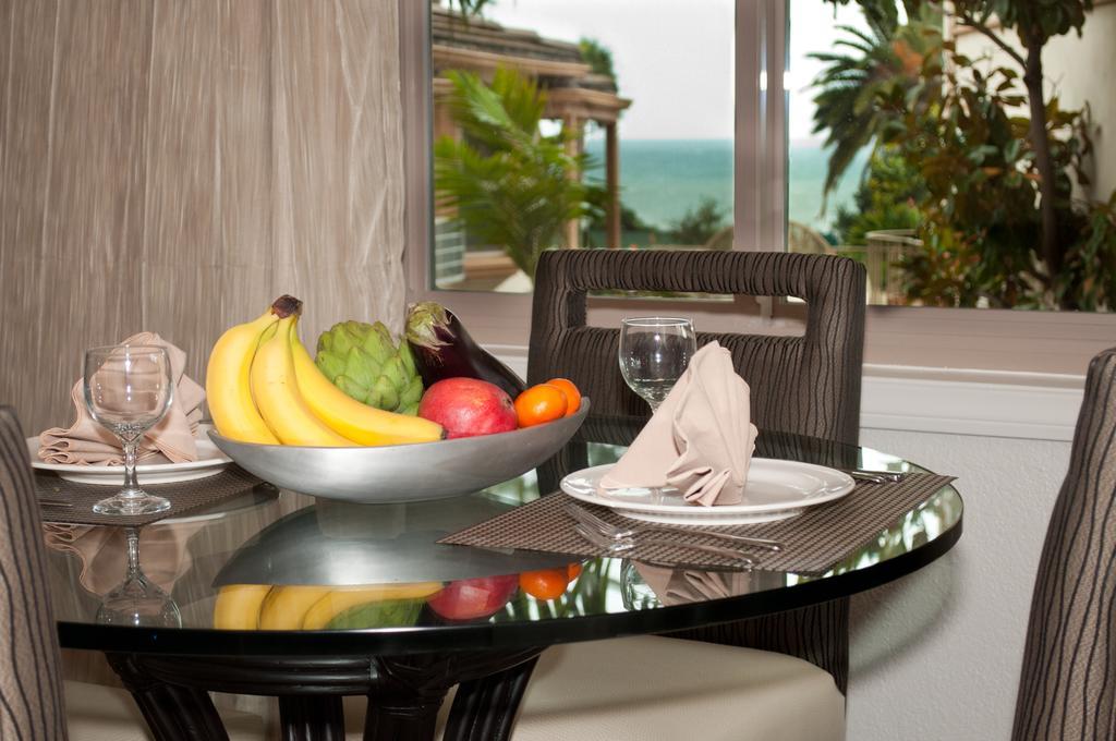 Resort Laguna Shores