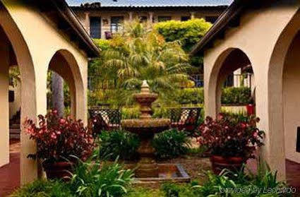 Hotel Casa Laguna & 4*