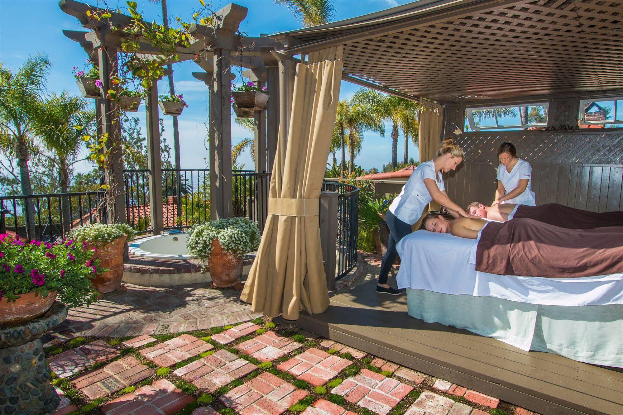 Casa Laguna & 4*