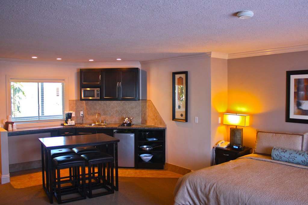 Resort Laguna Surf By Scp
