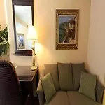Laguna Brisas - A Beach Hotel