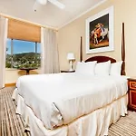 Hotel Laguna