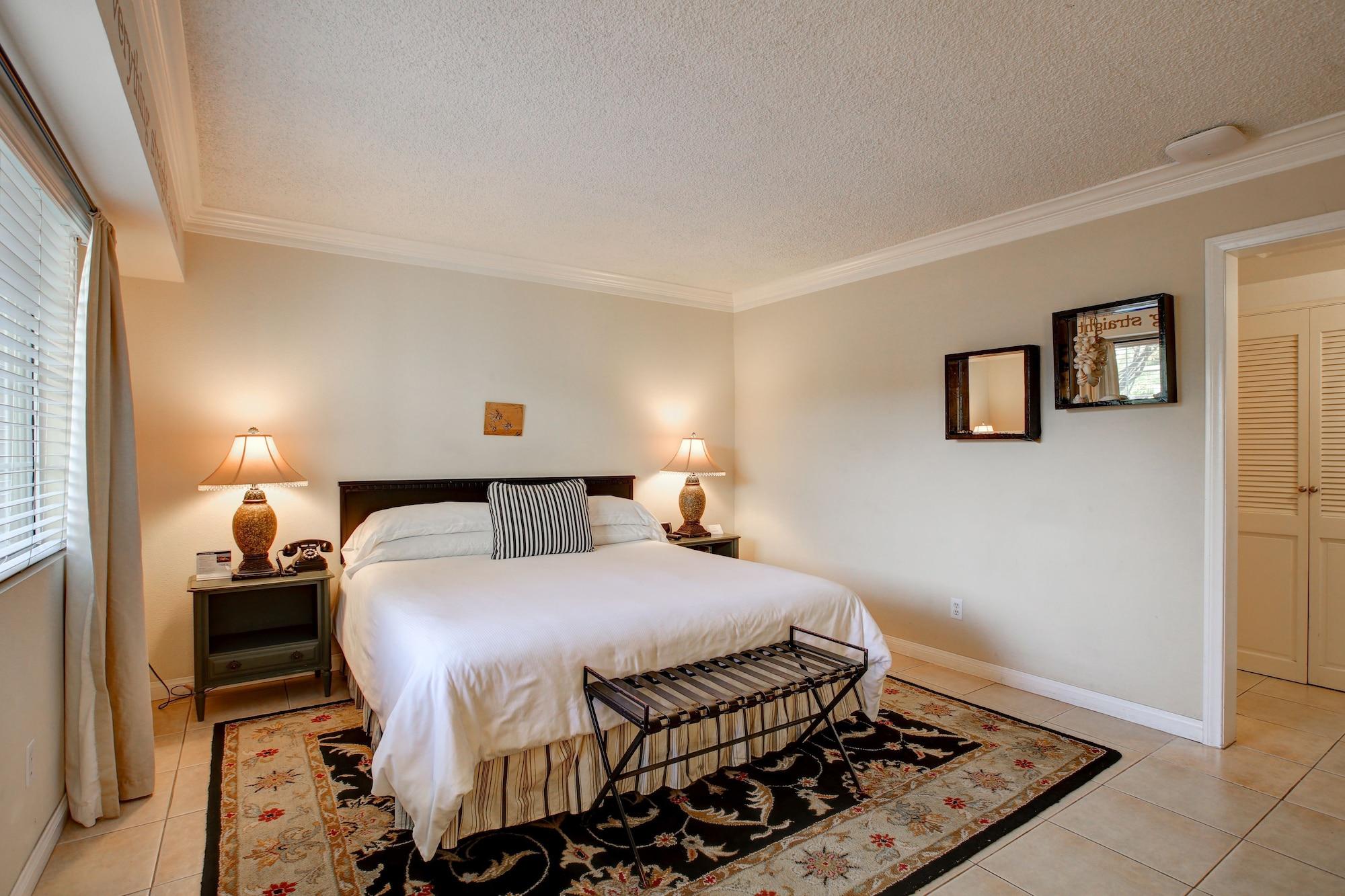 Inn The Tides Laguna