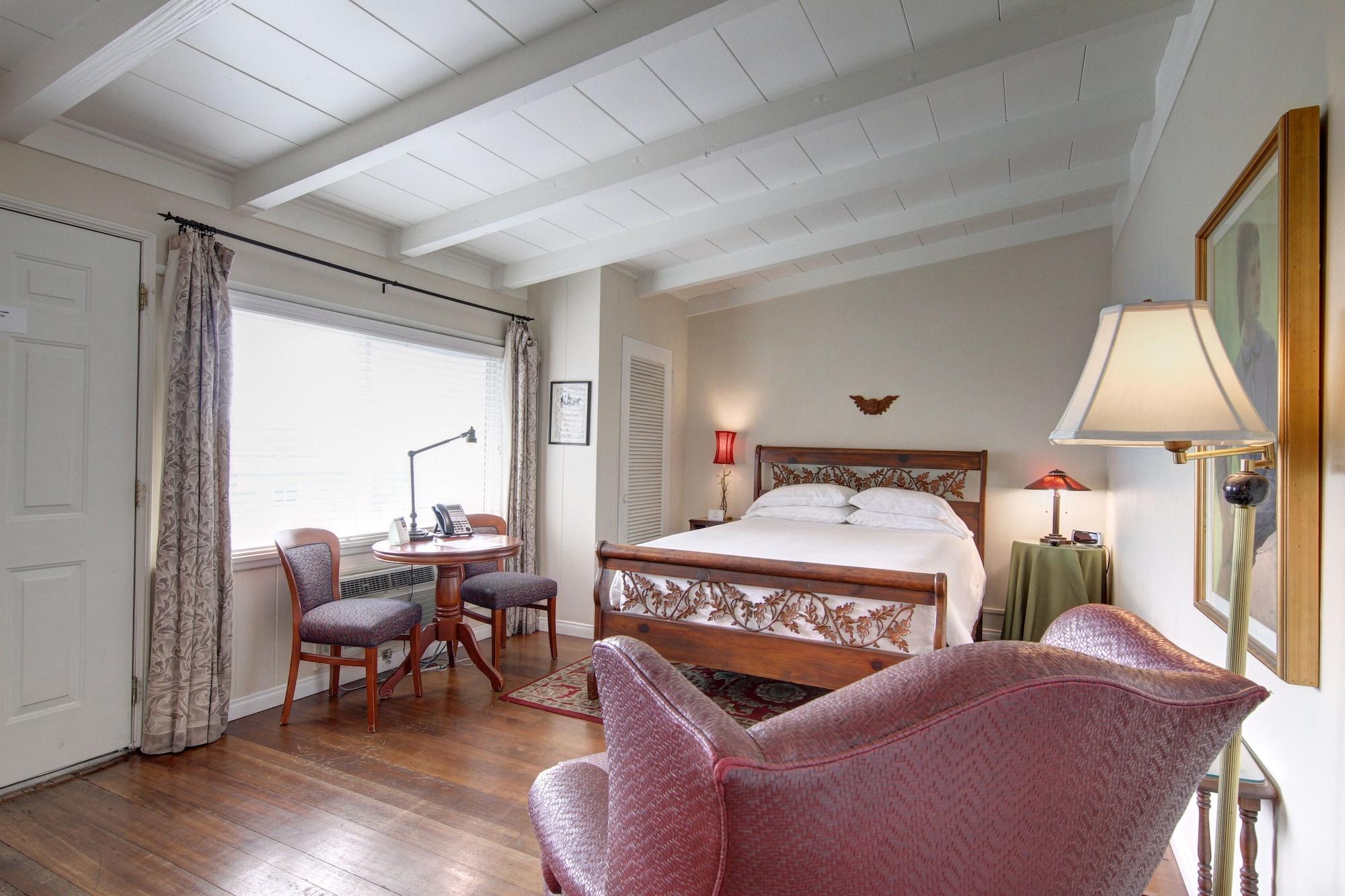 Inn The Tides Laguna