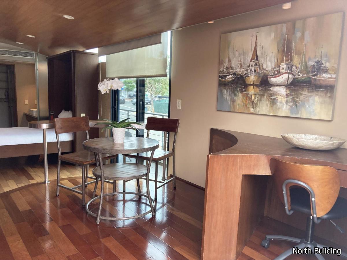 Hotel 14 West Laguna