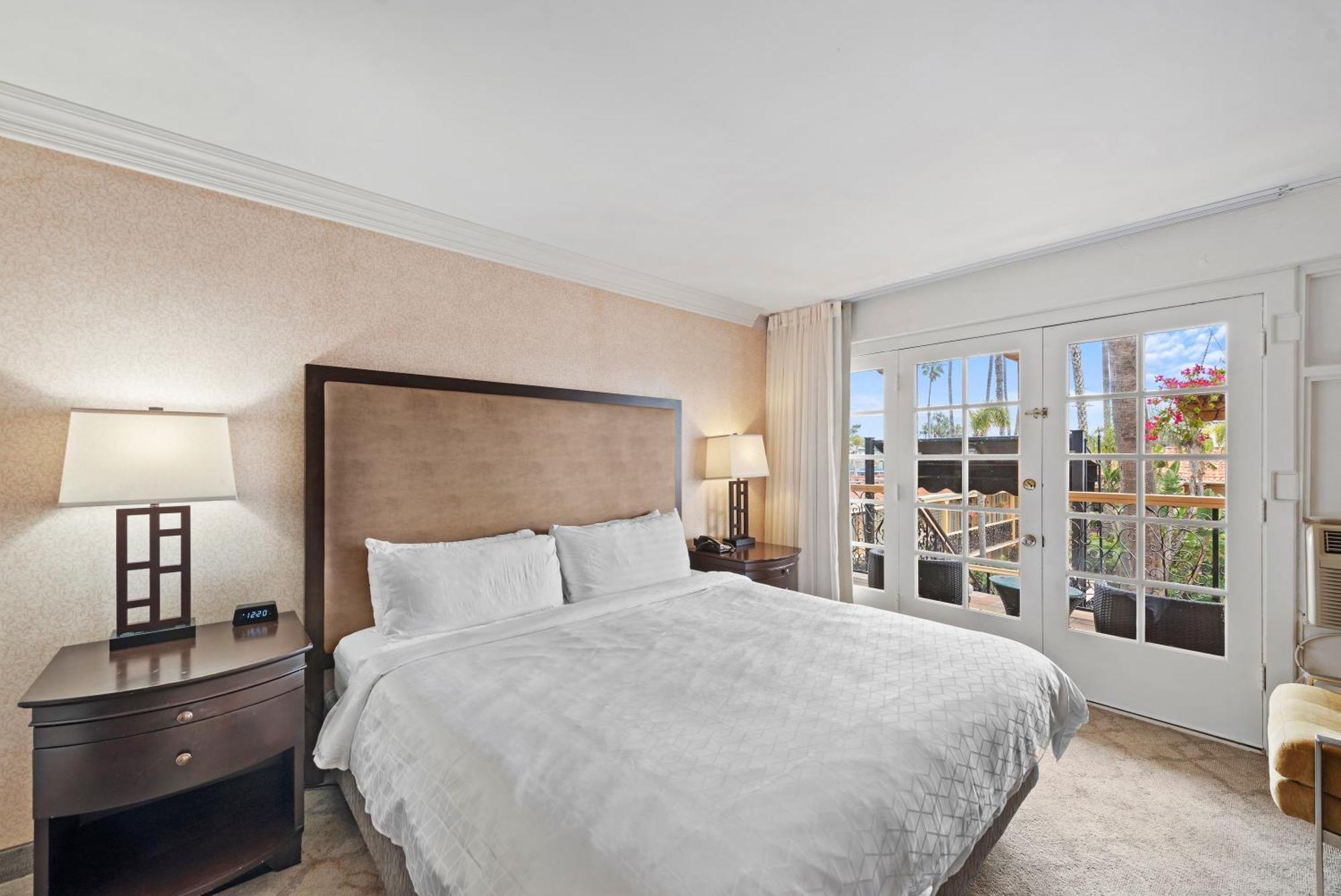 Hotel 14 West Laguna 3*