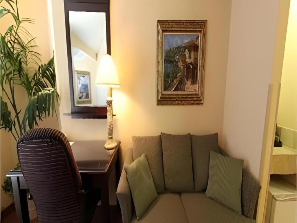 Laguna Brisas - A 3* Laguna Beach