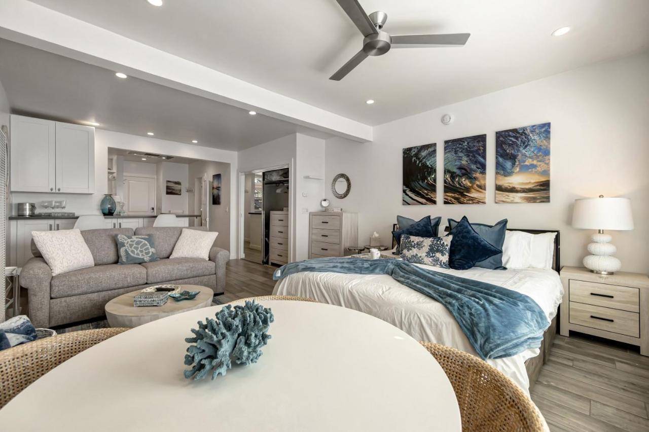 Ocean Views! Steps From Victoria Beach, Lux Design *