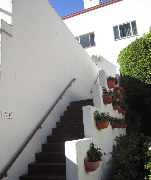 Laguna 3*