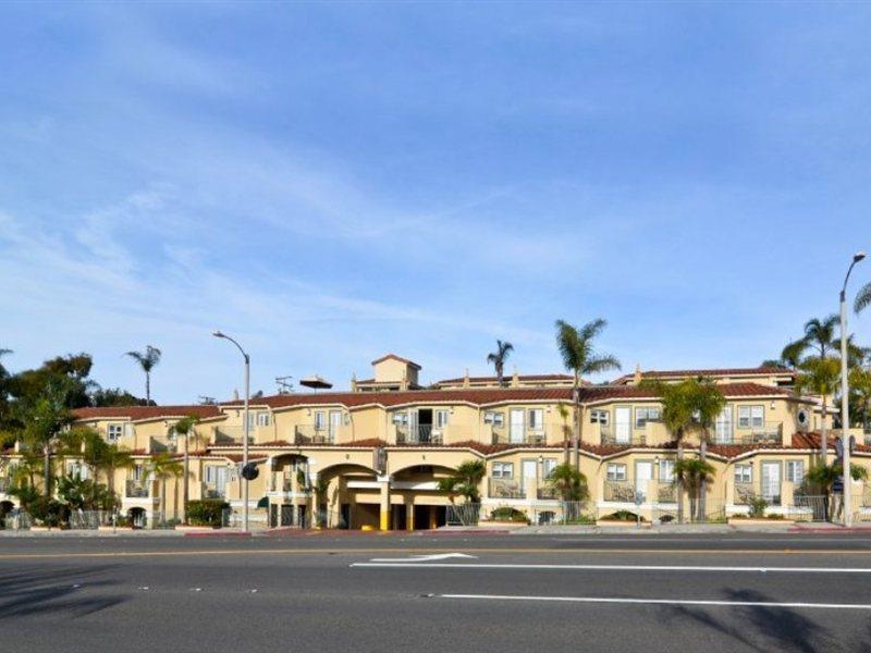 Hotel Laguna Brisas - A 3*