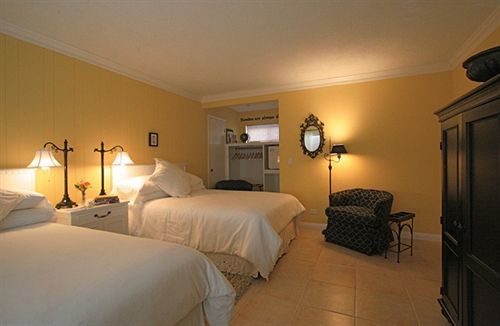 The Tides Laguna 2*