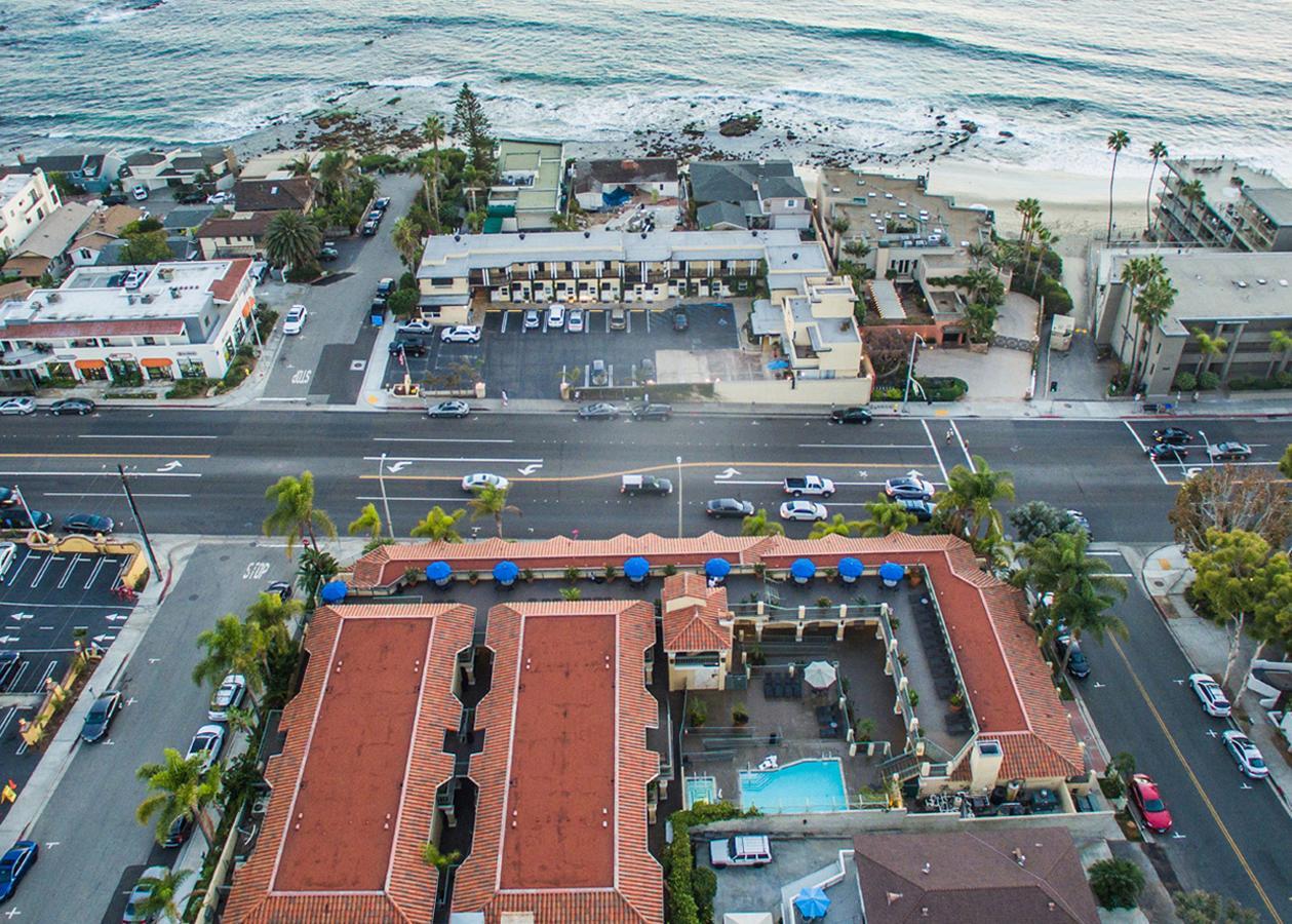 Laguna Brisas - A Hotel