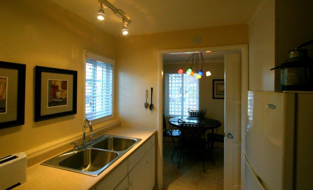 The Tides Laguna 2*